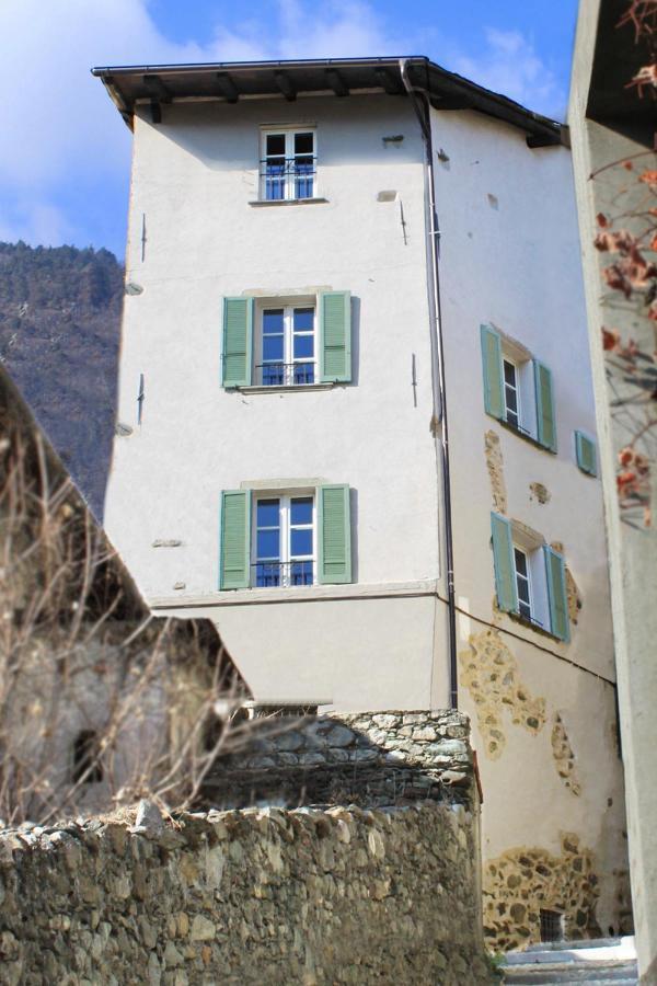 Antica Torre Apartment Sondrio Exterior foto